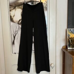 Trendsetter XS Wide Leg Yoga Pants Black – Stretchy, Comfortable